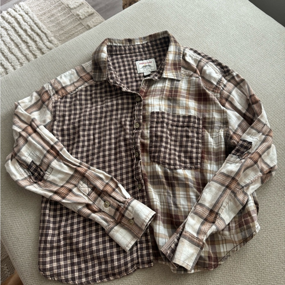 American Eagle plaid button down flannel